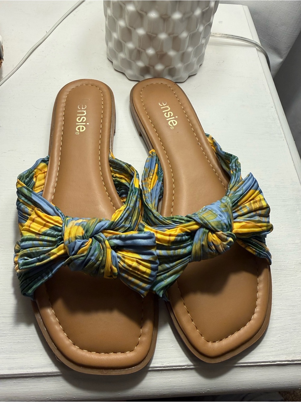 Kensie Yellow & Blue Knotted Slide Sandals with Tan Footbed